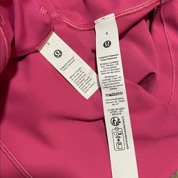 NWOT Lululemon Matching Raspberry Coulis Set. Size 8 - Picture 7 of 12
